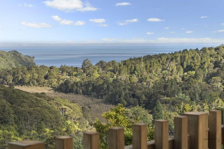 Photo of property in 75 Minnehaha Avenue, Titirangi, Auckland, 0604