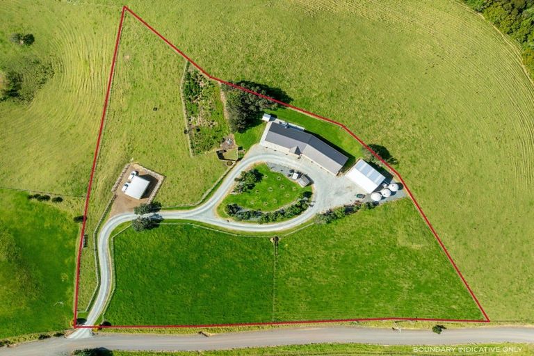 Photo of property in 55 Harambee Road, Taiharuru, Onerahi, 0192