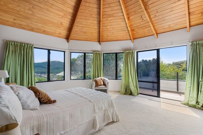 Photo of property in 400 Onemana Drive, Onemana, Whangamata, 3691