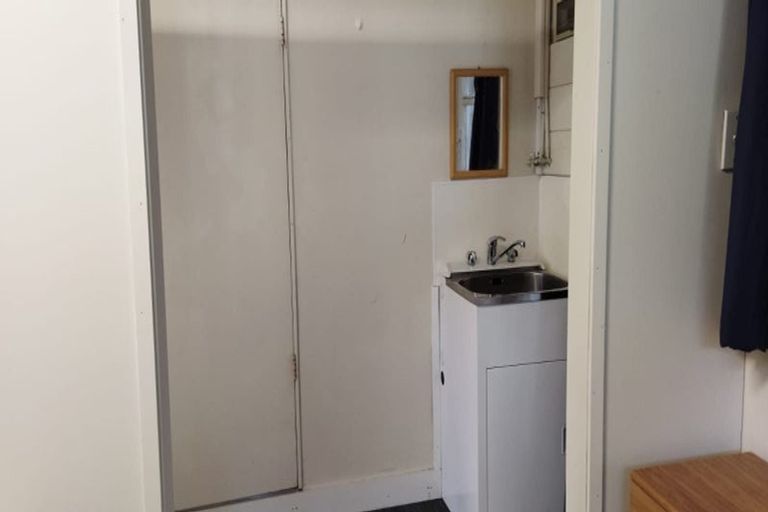 Photo of property in 72 Hall Avenue, Otahuhu, Auckland, 1062