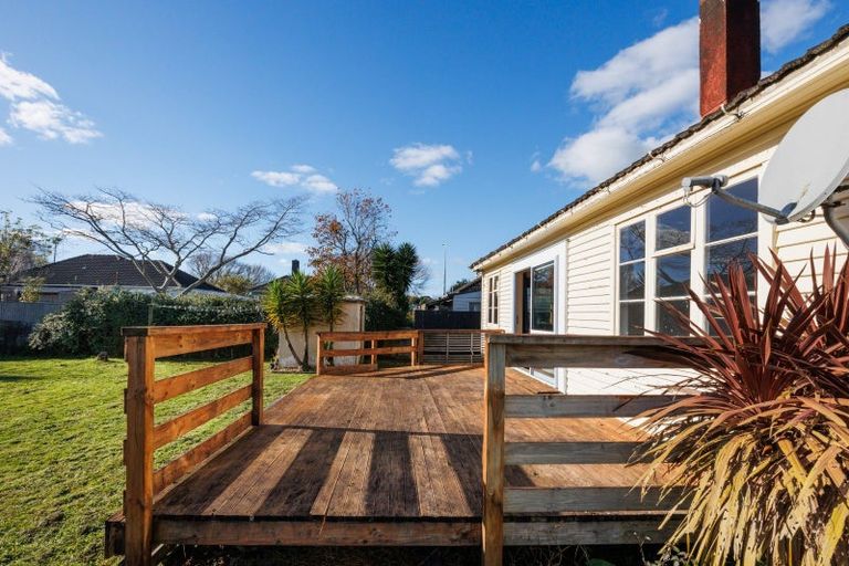 Photo of property in 143 Rangiora Avenue, Roslyn, Palmerston North, 4414