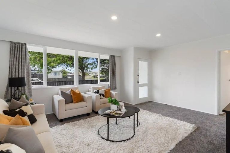 Photo of property in 17 Harania Avenue, Favona, Auckland, 2024