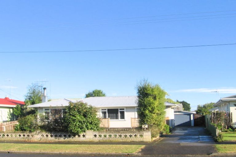 Photo of property in 33 Harold Holt Avenue, Onekawa, Napier, 4110