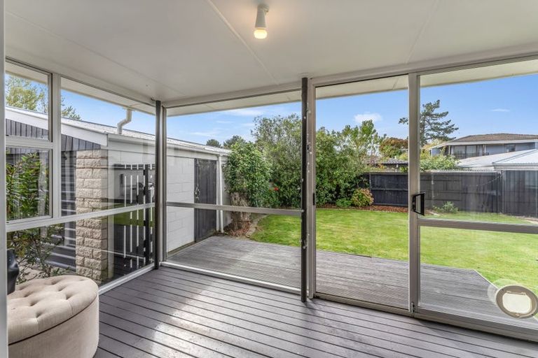 Photo of property in 20 Four Elms Place, Parklands, Christchurch, 8083