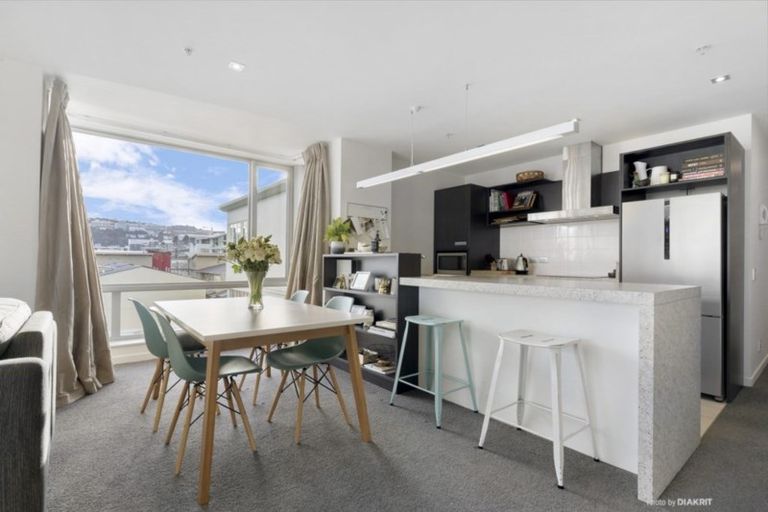 Photo of property in Republic Apartments, 6a/10 Lorne Street, Te Aro, Wellington, 6011