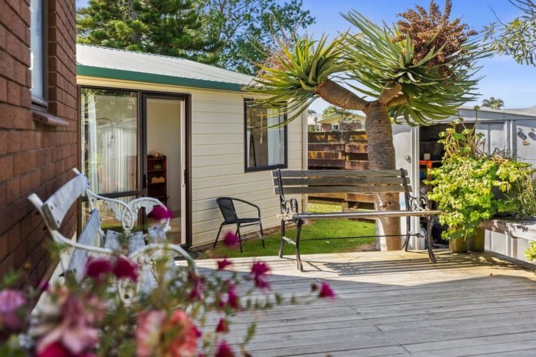 Photo of property in 7 Kane Road, Papamoa Beach, Papamoa, 3118