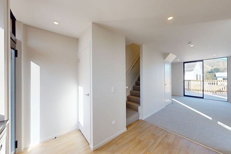 Photo of property in 24/10 Utauta Street, Waikanae, 5036