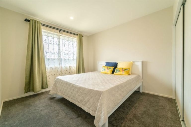 Photo of property in 19 Little Gem Road, Hornby, Christchurch, 8025