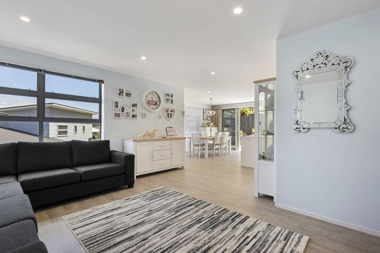 Photo of property in 7 Furl Close, Pyes Pa, Tauranga, 3112