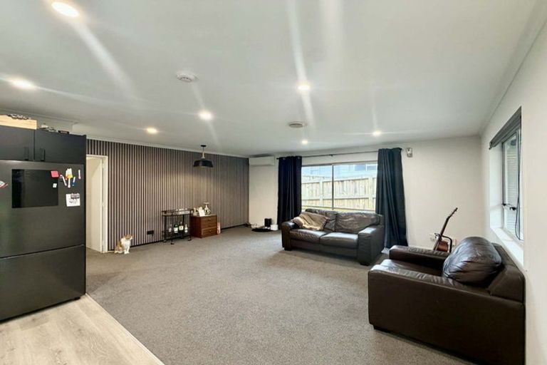 Photo of property in 6 Newlyn Place, Welbourn, New Plymouth, 4312