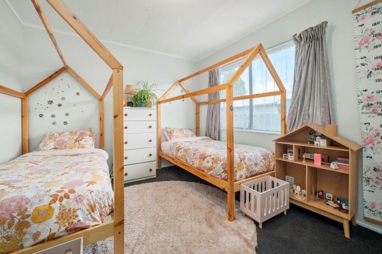 Photo of property in 19 Aspen Place, Owhata, Rotorua, 3010