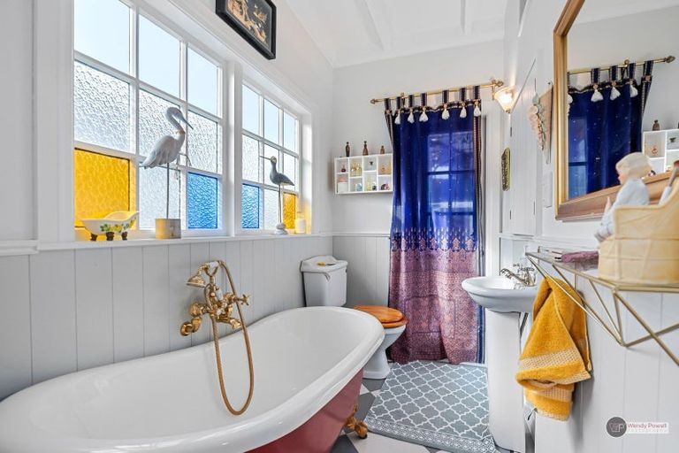 Photo of property in 12 Collins Street, Petone, Lower Hutt, 5012