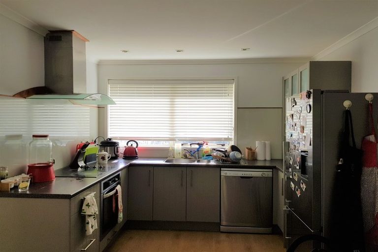 Photo of property in 42 Rathmar Drive, Manurewa, Auckland, 2105