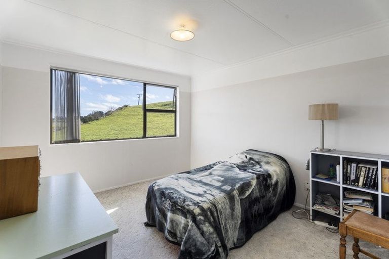 Photo of property in 284 High Street, Eltham, 4322