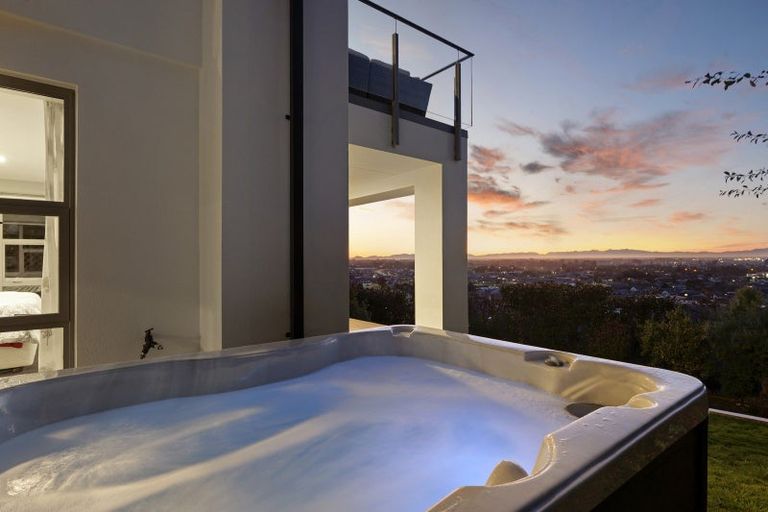 Photo of property in 893a Cashmere Road, Halswell, Christchurch, 8025