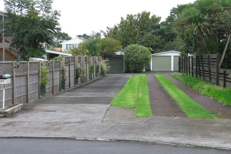 Photo of property in 31 Swan Crescent, Pakuranga, Auckland, 2010