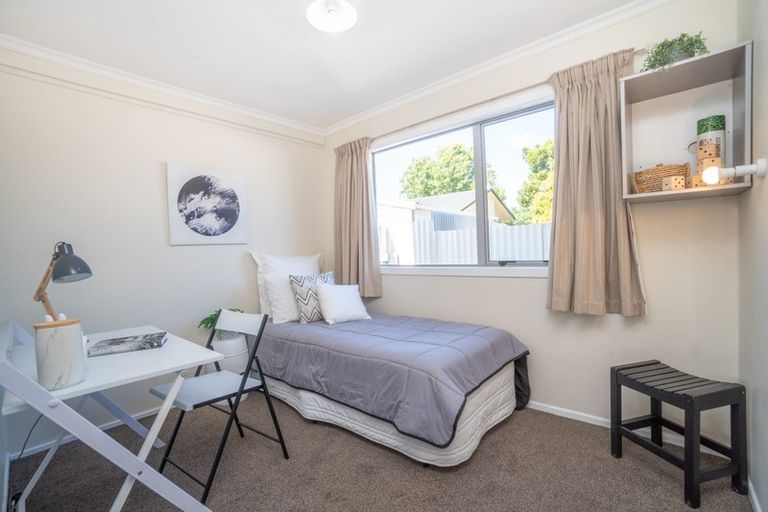 Photo of property in 5a Dundas Place, Awapuni, Palmerston North, 4412