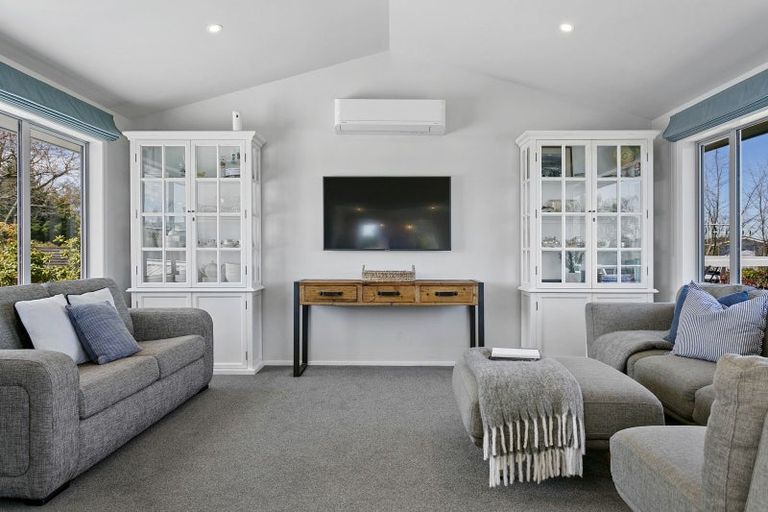 Photo of property in 27 Ngamotu Road, Taupo, 3330