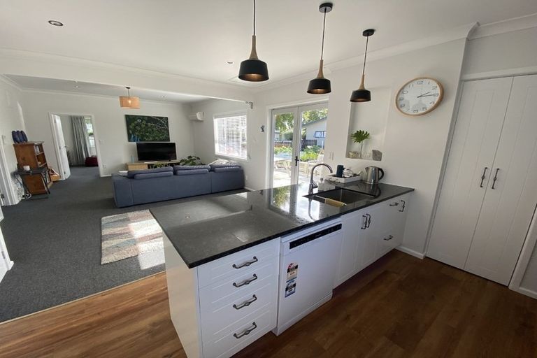 Photo of property in 912 Clive Street, Akina, Hastings, 4122