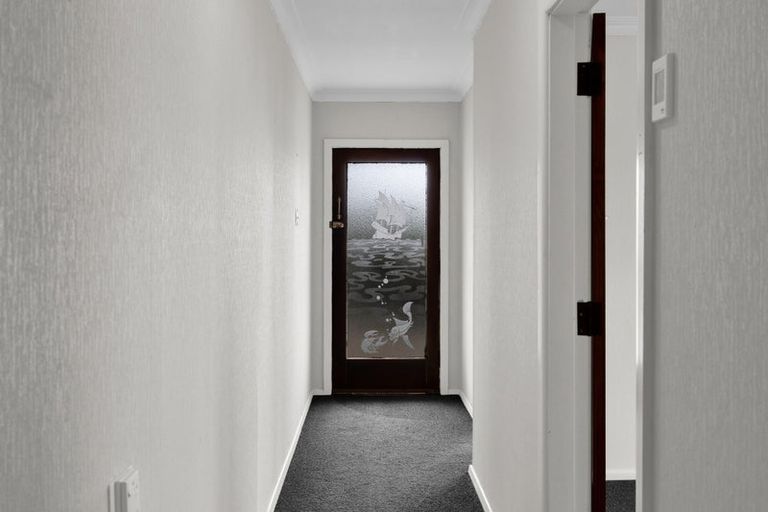 Photo of property in 18 Grey Street, Hawera, 4610