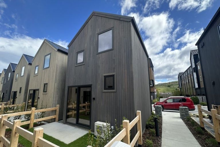 Photo of property in 7 O'meara Street, Swanson, Auckland, 0614