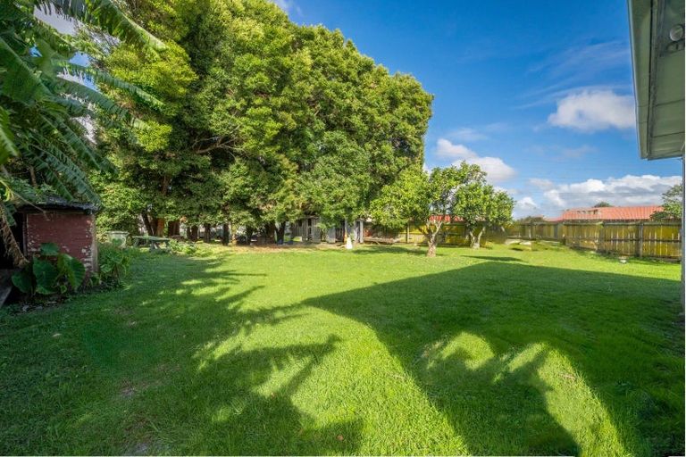 Photo of property in 13 Fulton Crescent, Otara, Auckland, 2023