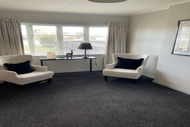 Photo of property in 107 Mackenzie Street, Winton, 9720