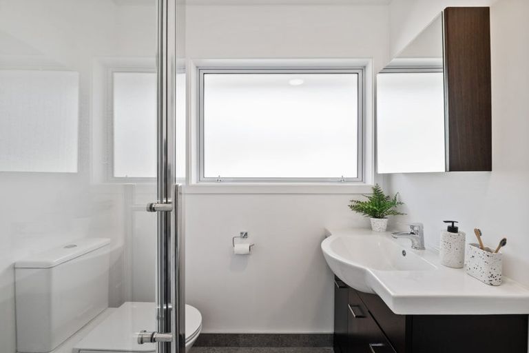 Photo of property in 408 Main North Road, Redwood, Christchurch, 8051