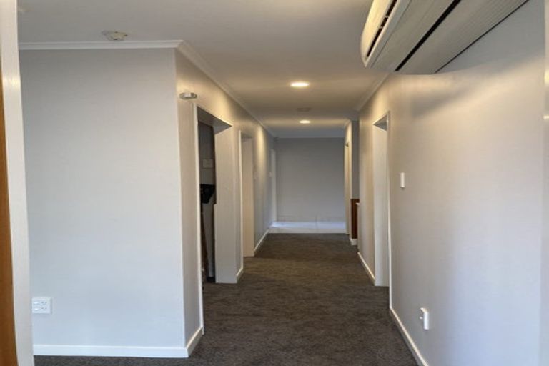 Photo of property in 60 Standen Street, Karori, Wellington, 6012