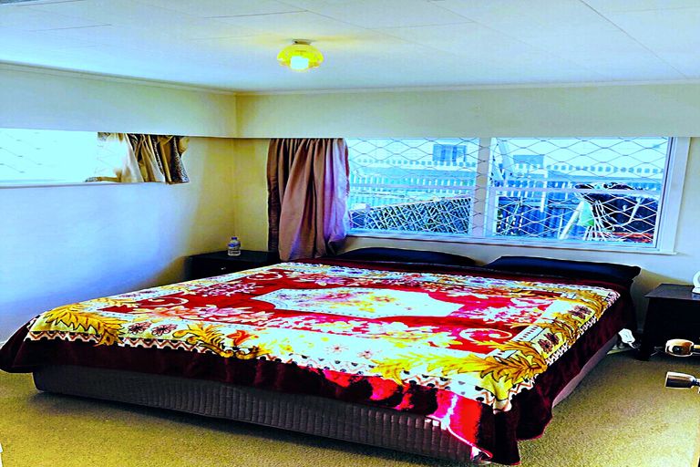 Photo of property in 2/28 Alfriston Road, Manurewa East, Auckland, 2102