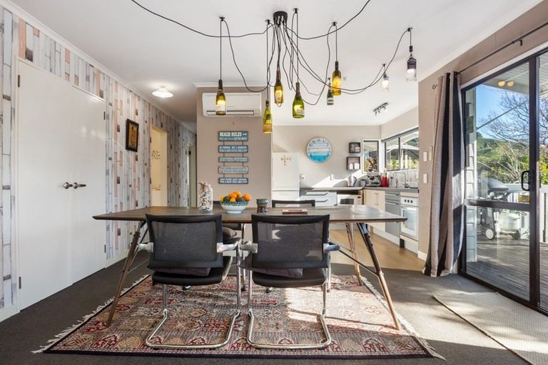 Photo of property in 88 Kon Tiki Road, Whiritoa, Whangamata, 3691