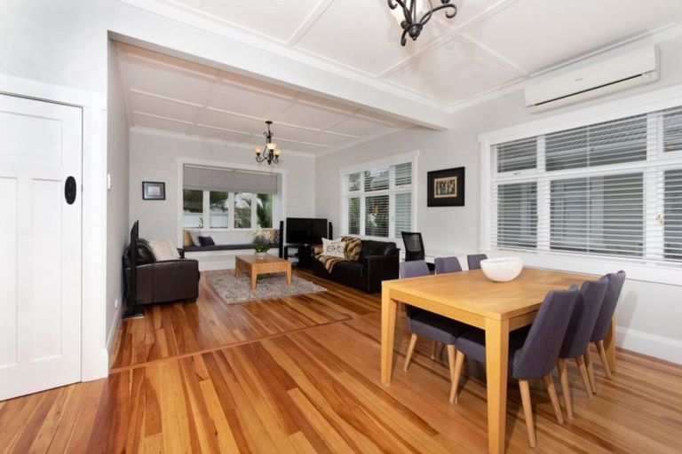 Photo of property in 8 Pine Street, Mount Eden, Auckland, 1041