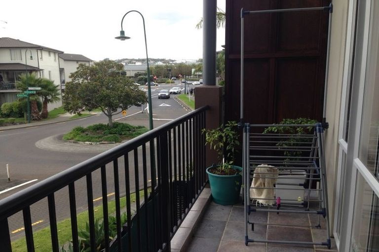 Photo of property in 15/29 Haven Drive, East Tamaki, Auckland, 2013