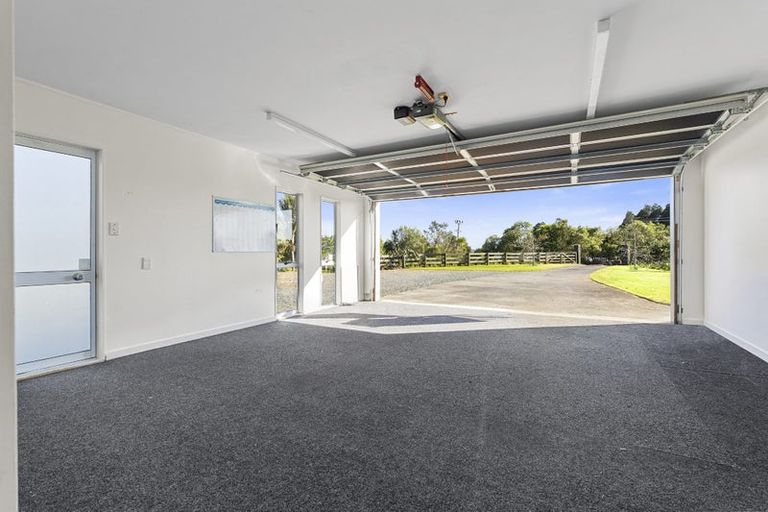 Photo of property in 233 Whitehills Road, Waitoki, Silverdale, 0994