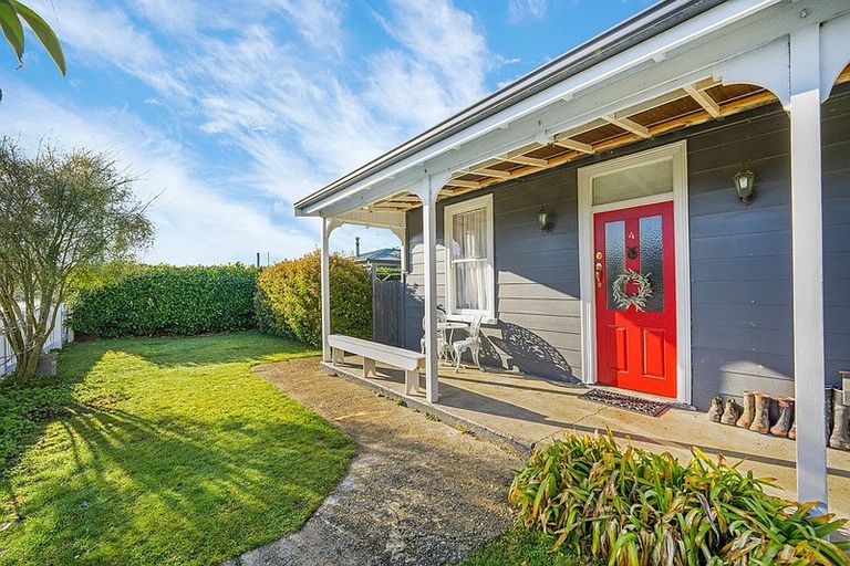 Photo of property in 4 Devon Street, Riversdale, 9776