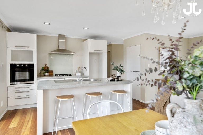 Photo of property in 27b Landview Road, Parkvale, Tauranga, 3112