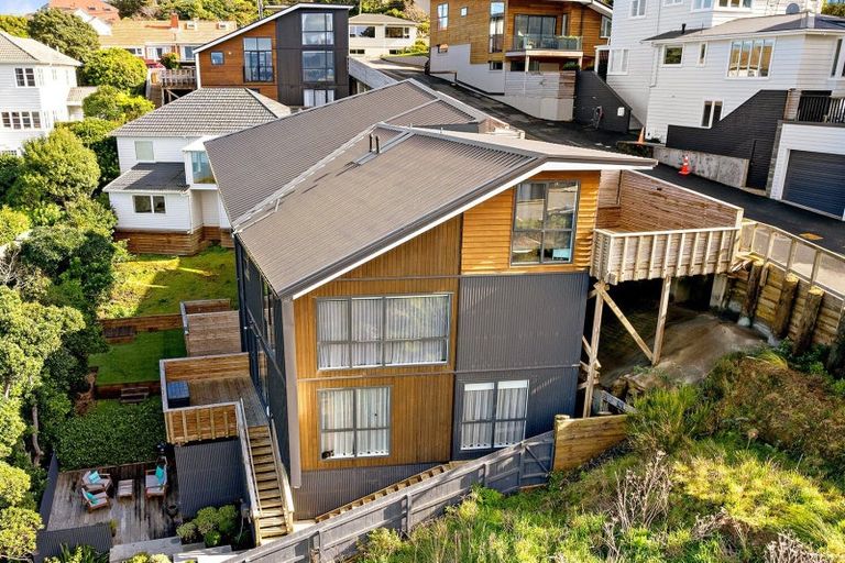 Photo of property in 6 Nanda Way, Khandallah, Wellington, 6035