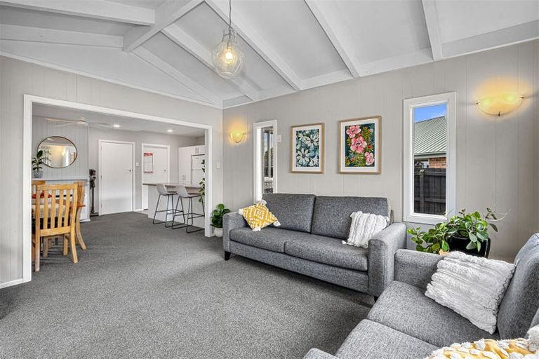 Photo of property in 31 Ebony Street, Bishopdale, Christchurch, 8053