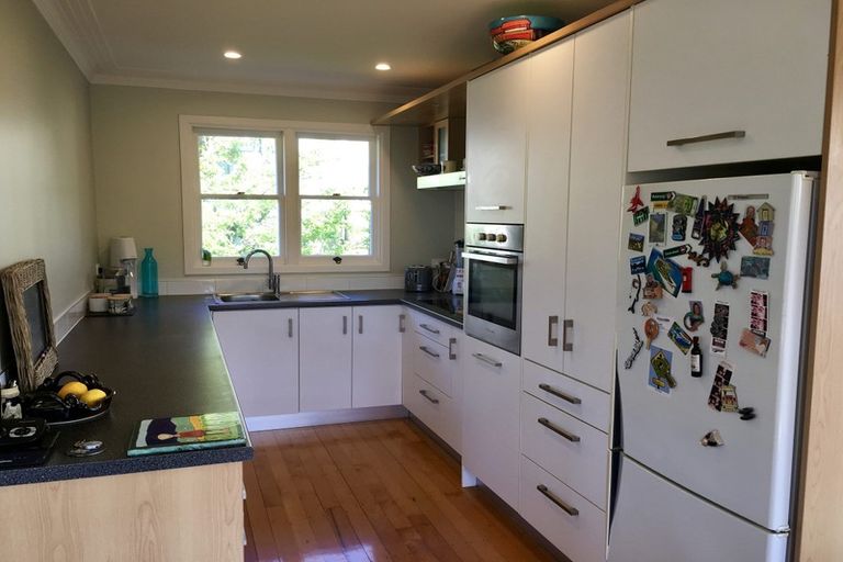 Photo of property in 38 Omokoroa Road, Omokoroa, 3114