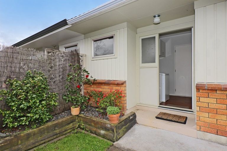 Photo of property in 4/20 Bowling Road, Greenmeadows, Napier, 4112