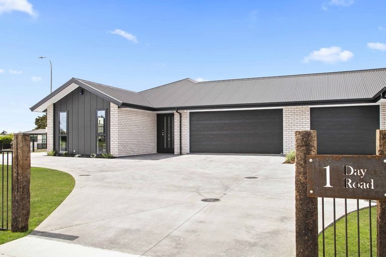 Photo of property in 1 Day Road, Patumahoe, Pukekohe, 2679
