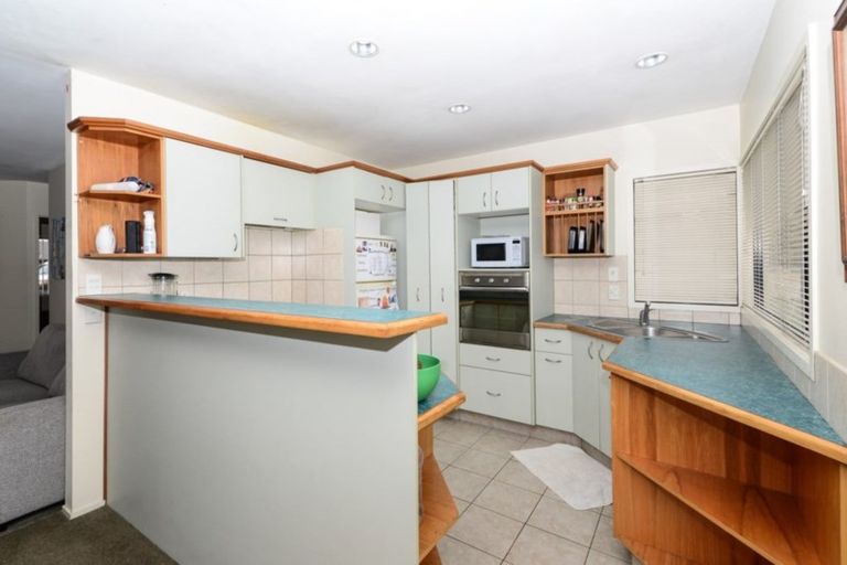 Photo of property in 13 Sudbury Court, Rototuna North, Hamilton, 3210