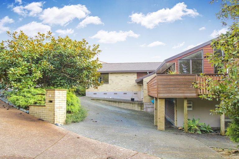 Photo of property in 4c Shaw Road, Oratia, Auckland, 0604