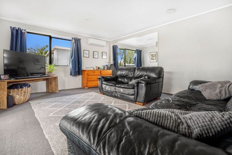 Photo of property in 27e Breckons Avenue, Nawton, Hamilton, 3200