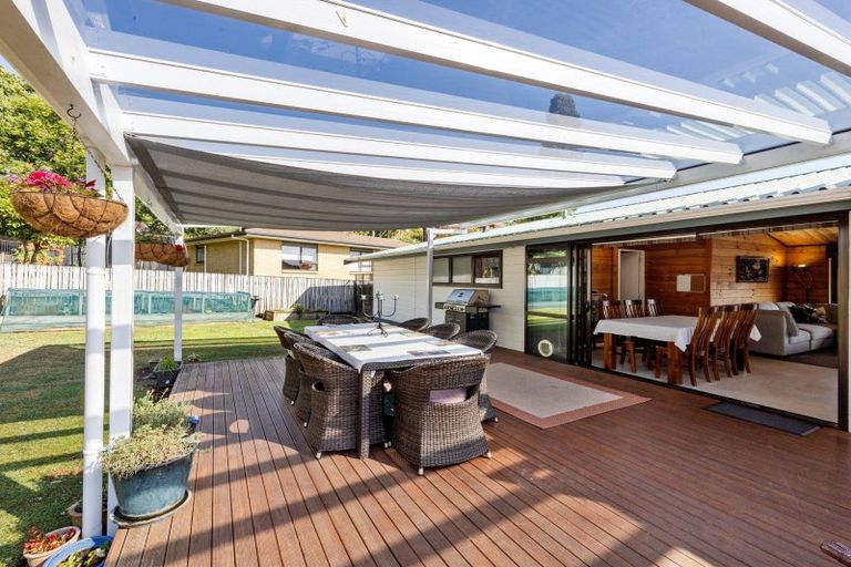 Photo of property in 15 Esmae Place, Dinsdale, Hamilton, 3204