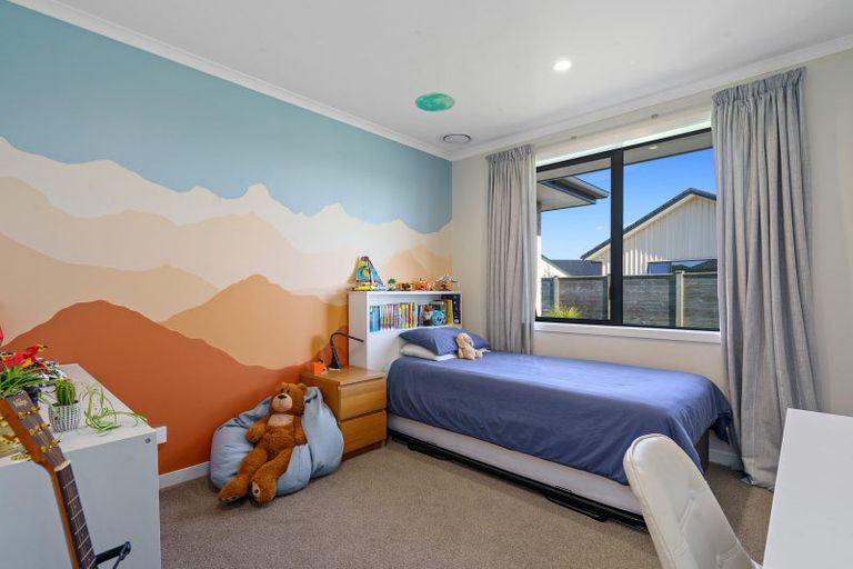 Photo of property in 39 Sunline Drive, Leamington, Cambridge, 3432