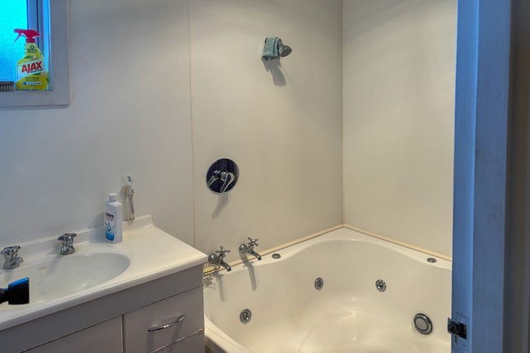 Photo of property in 452 Mcquarrie Street, Tisbury, Invercargill, 9877