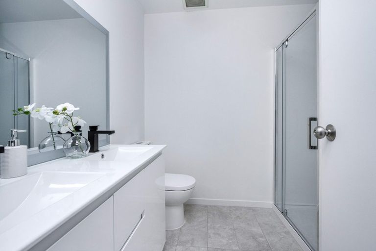 Photo of property in 12/241 Hinemoa Street, Birkenhead, Auckland, 0626