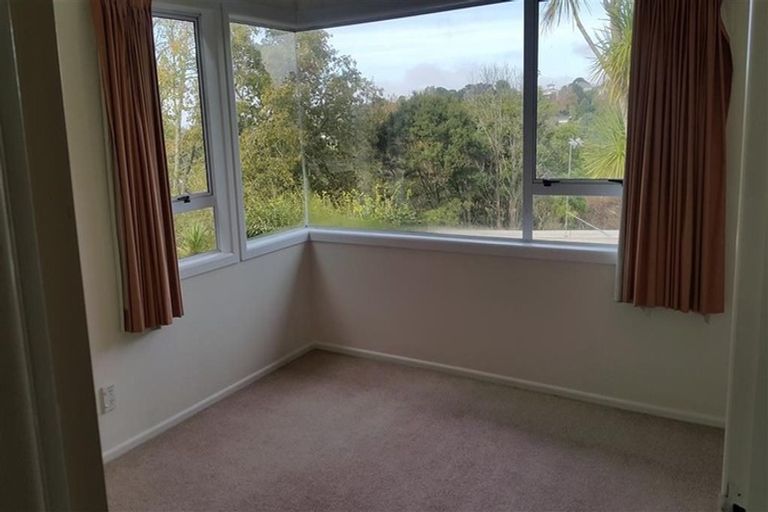 Photo of property in 1/25 Coronation Road, Hillcrest, Auckland, 0627