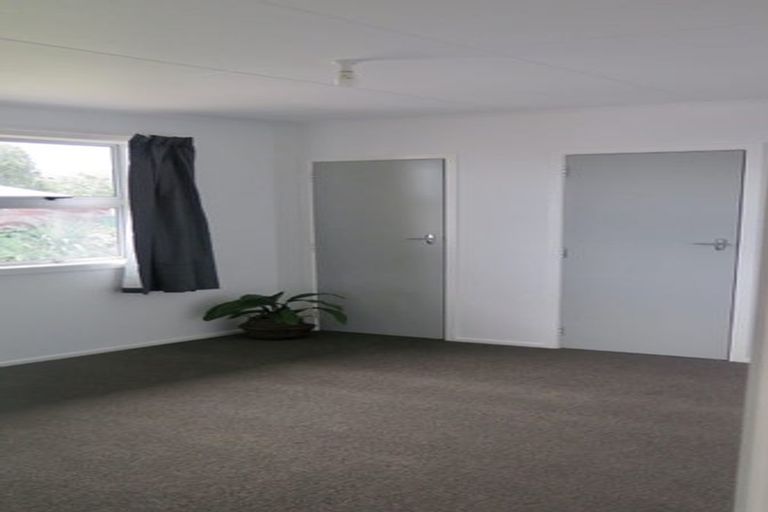 Photo of property in 44a Sanders Avenue, Westown, New Plymouth, 4310